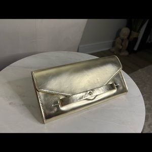 Like New Gorgeous Metallic Gold Tory Burch Clutch